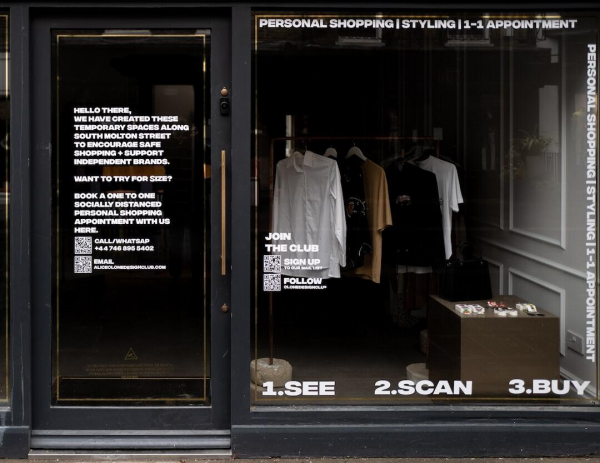 Maximizing Foot Traffic: The Importance of a Stunning Storefront Display